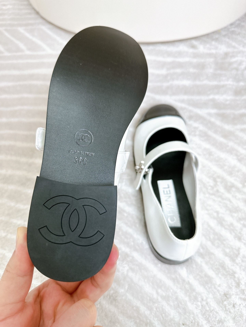 Chanel Flat Shoes